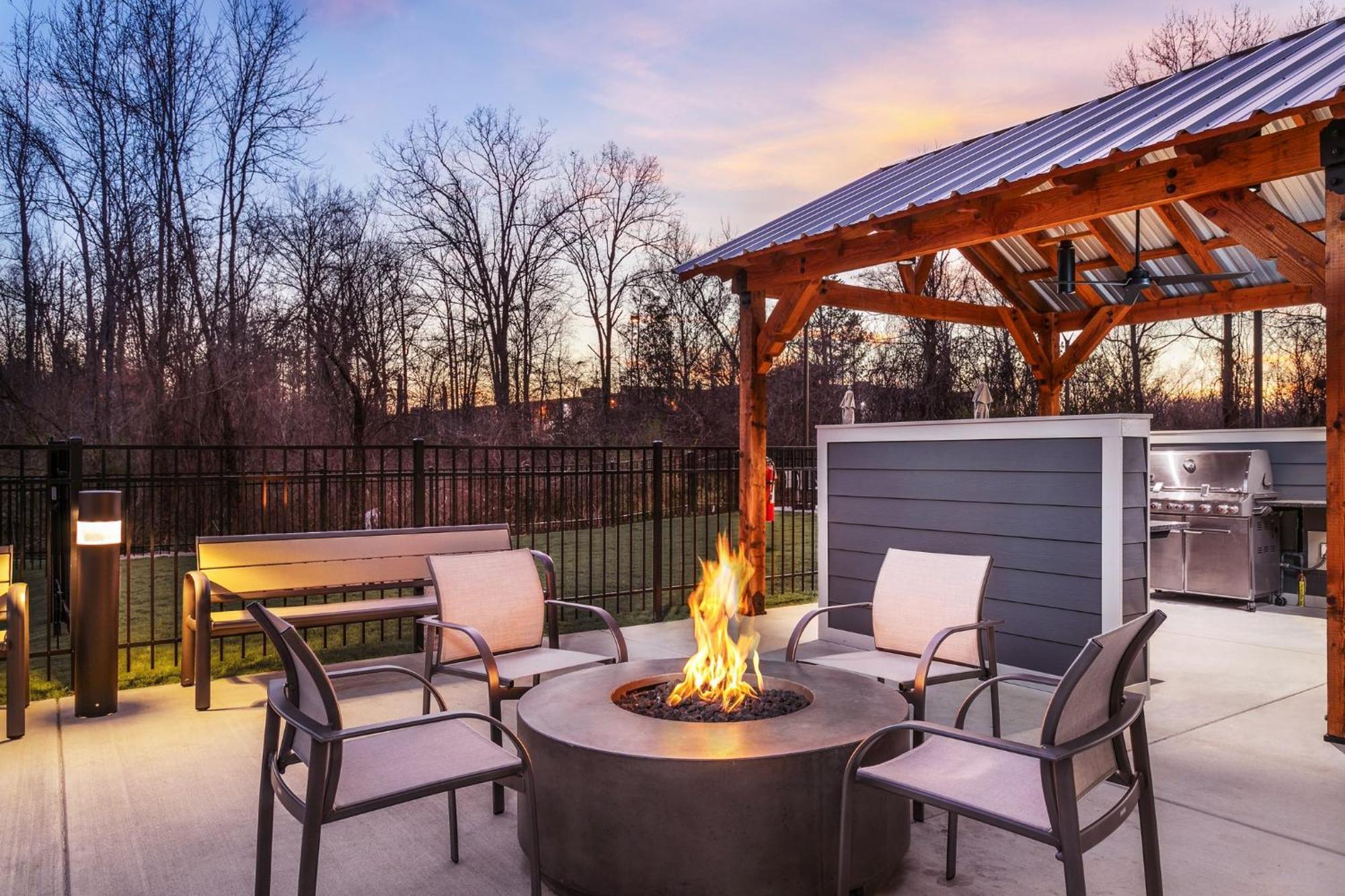 Holiday Inn Express Chattanooga - Hamilton Place Extérieur photo
